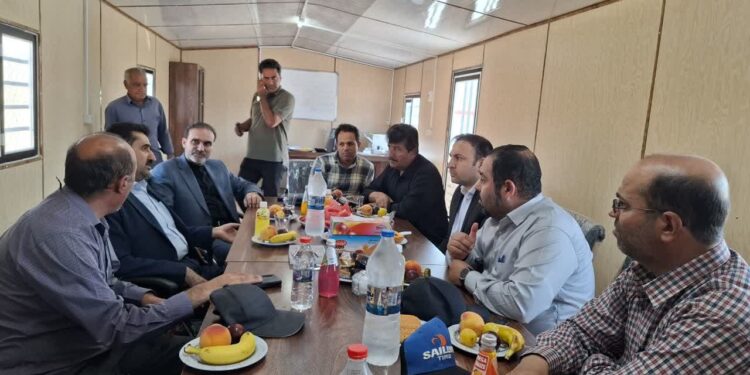 نشست هماهنگی برای تسریع در اجرای پروژه عمرانی میدان بسیج شهرضا برگزار شد