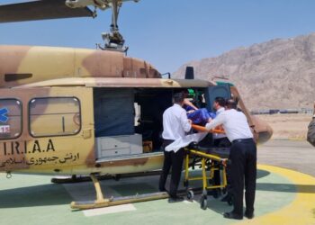 اعزام فوری بیمار قلبی به اصفهان بوسیله بالگرد