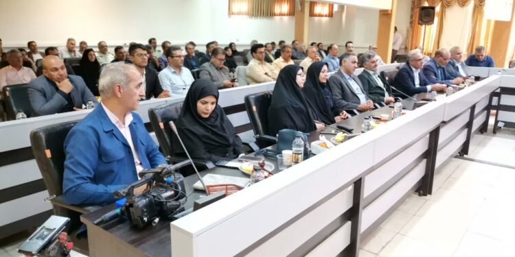 افتتاح ۶۰ پروژه و تأکید مسئولان شهرضا بر خدمت صادقانه