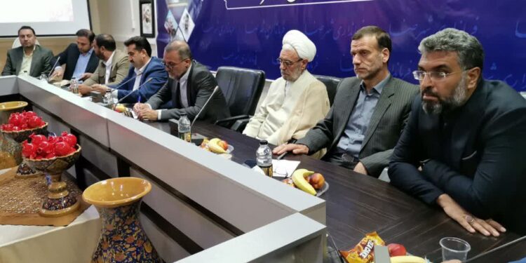 افتتاح ۶۰ پروژه و تأکید مسئولان شهرضا بر خدمت صادقانه