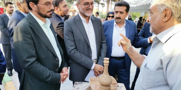 افتتاح و بهره‌برداری از بوستان مادر و کودک شهرضا