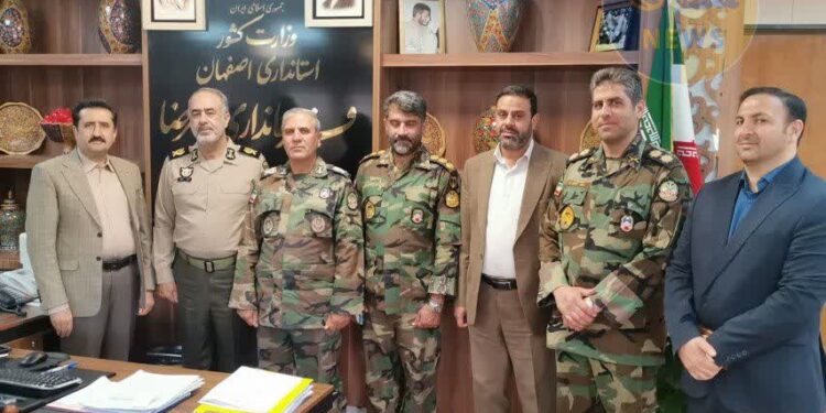 تأکید فرمانده قرارگاه راهیان نور نزاجا بر معرفی «معجزه دشت مهیار» به نسل جوان