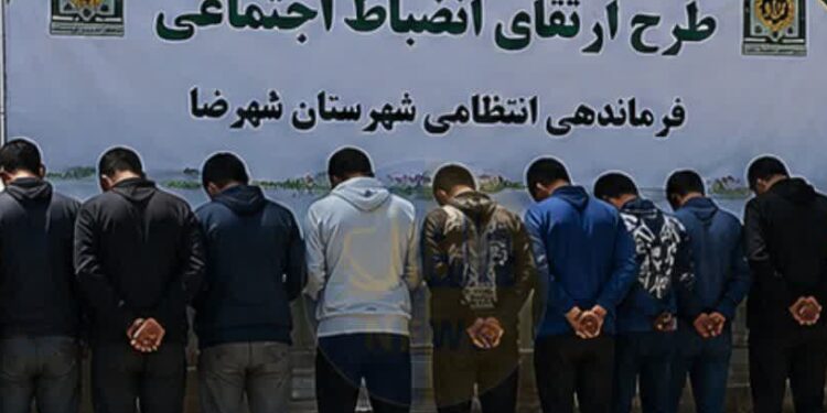 دستگیری ۸۰ متهم و معتاد در اجرای طرح ارتقای انضباط اجتماعی در شهرضا