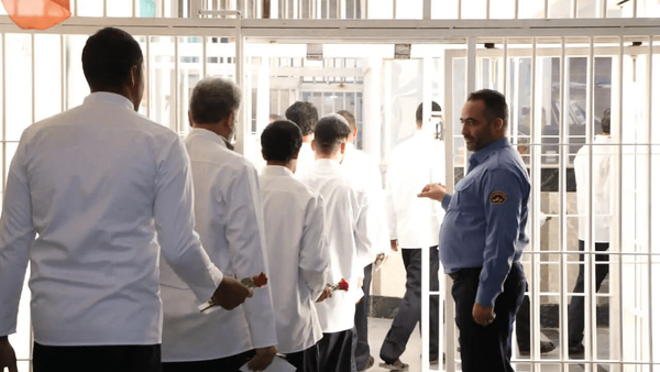 گذشت شاکیان از ۳۴۰ میلیارد تومان بدهی؛ آزادی ۸ محکوم مالی از زندان شهرضا