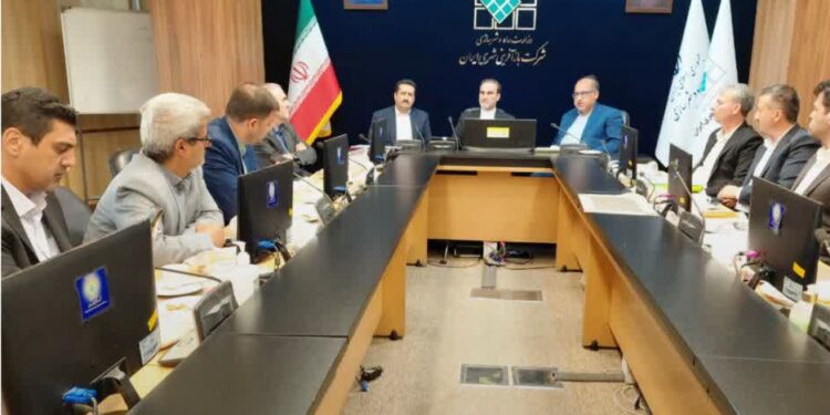 پیگیری مسائل بازآفرینی شهری شهرضا در نشست با معاون مدیرعامل شرکت بازآفرینی شهری ایران